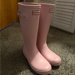 Pink hunter boots